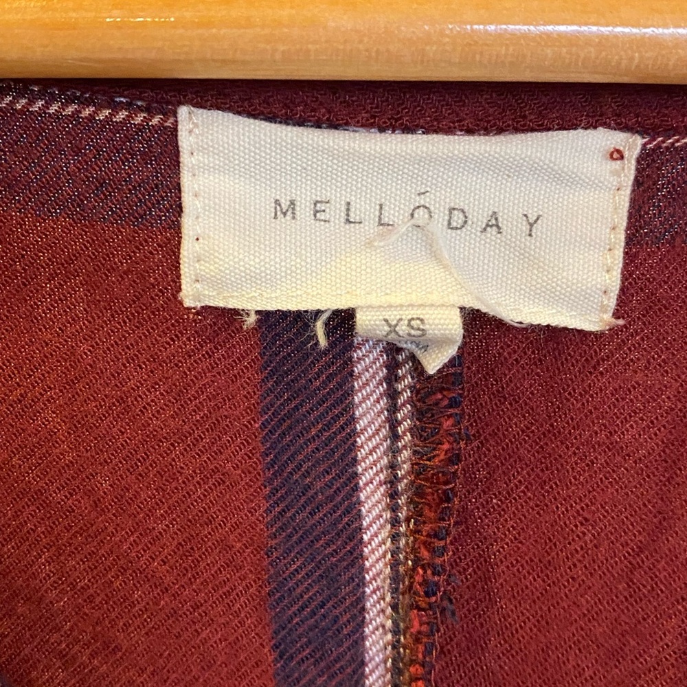 Flannel Tie Front Top - Picture 8 of 9